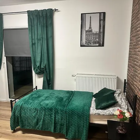 Gaestezimmer Paris Im Werkmotel