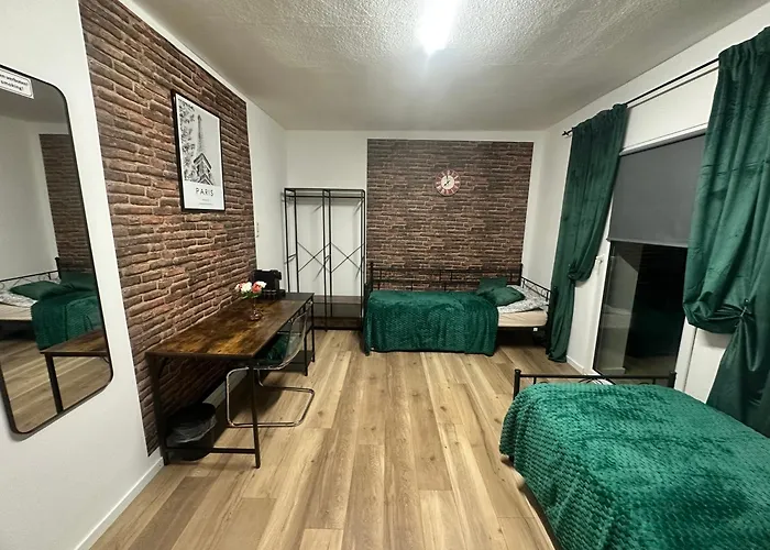 Gaestezimmer Paris Im Werkmotel