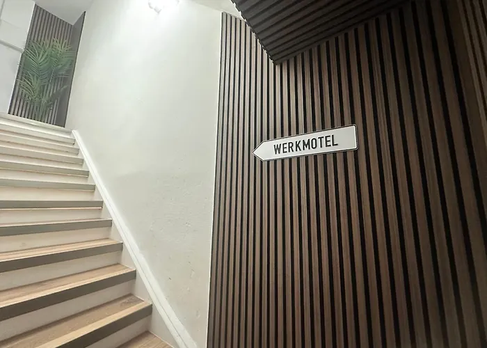 Gaestezimmer Paris Im Werkmotel Winhoring